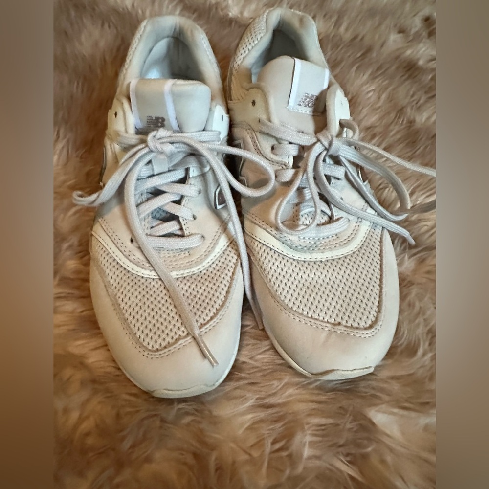 New Balance Sneakers